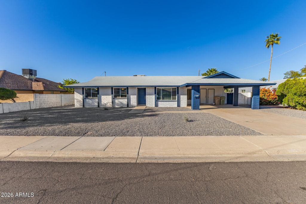 Photo of 5726 W Frier Drive, Glendale, AZ 85301 (MLS # 6998275)