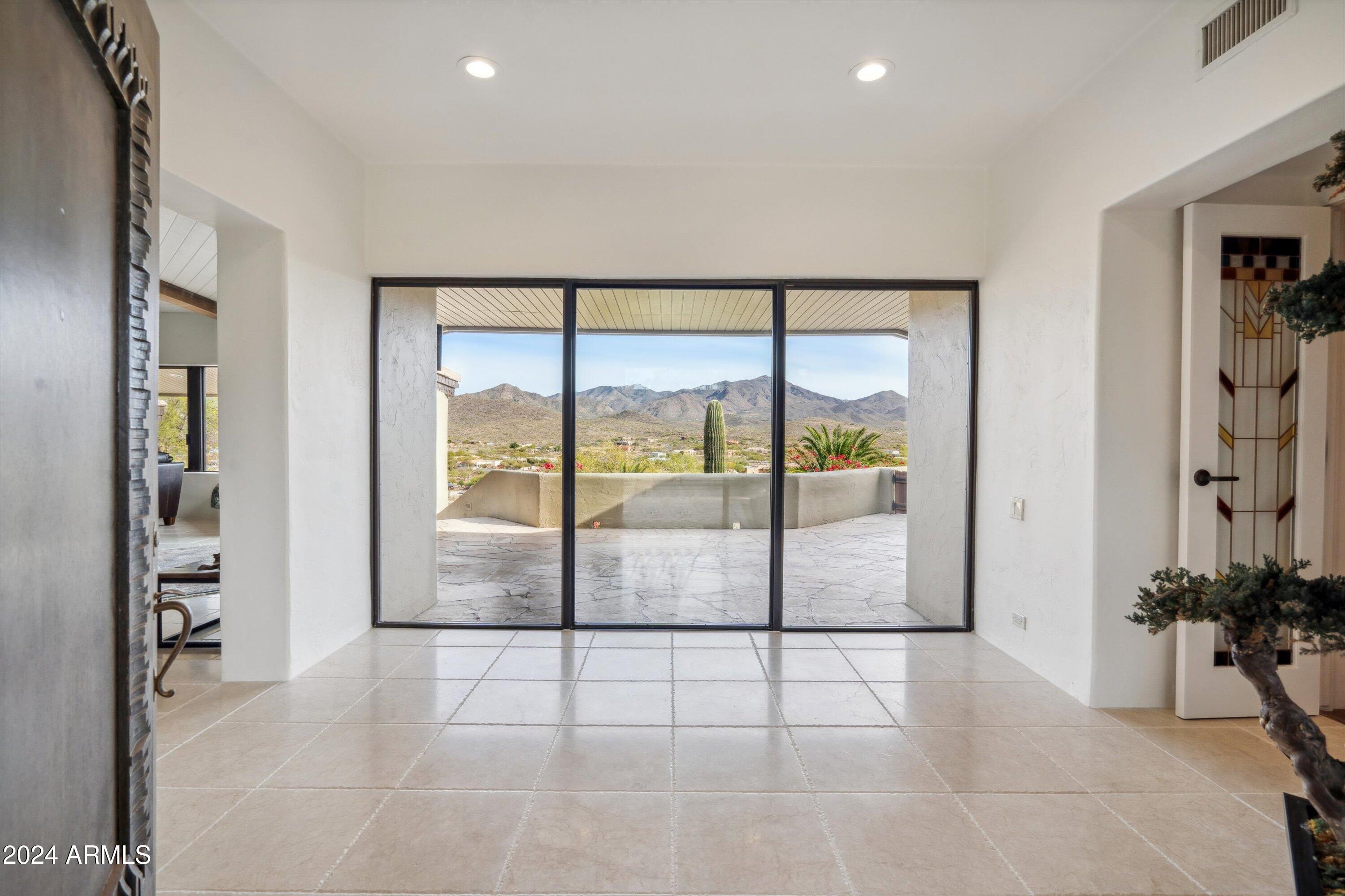 No HOA horse country - Residential