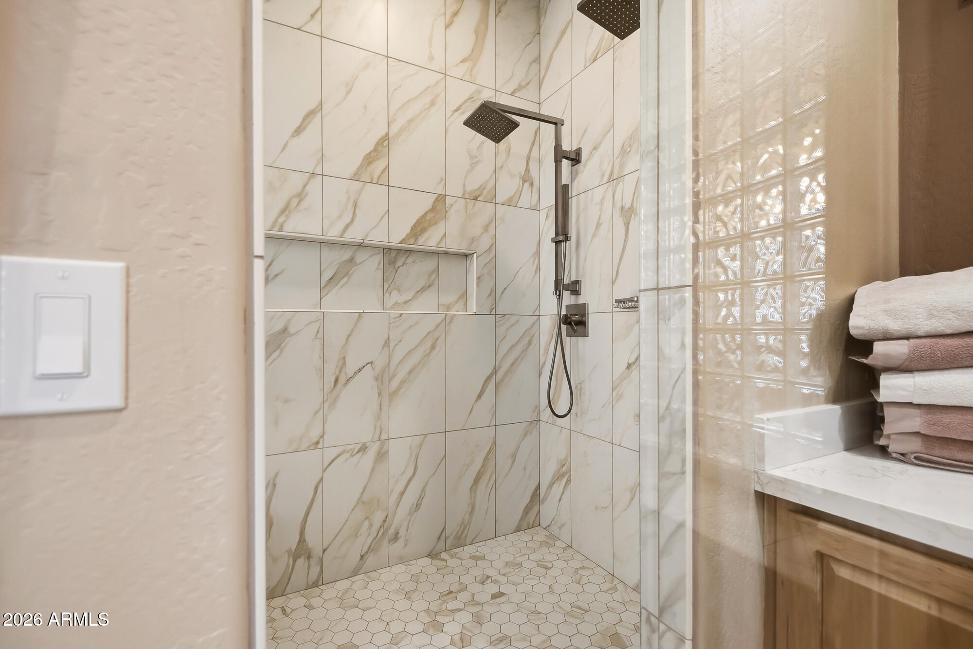 ANTHEM COUNTRY CLUB - Residential