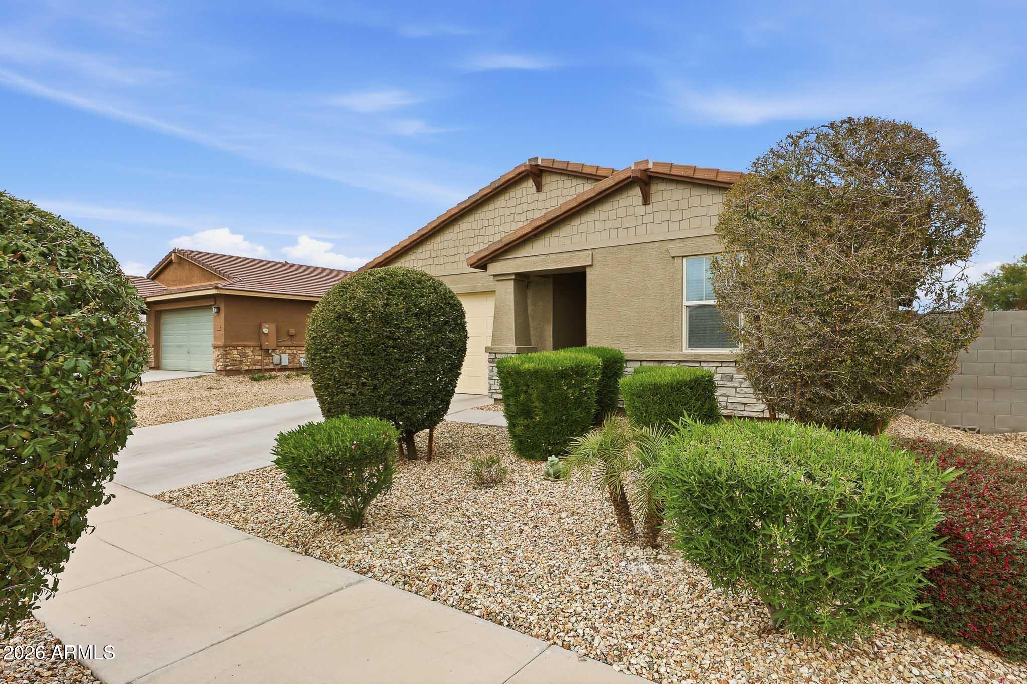 18820 W SHANGRI LA Road