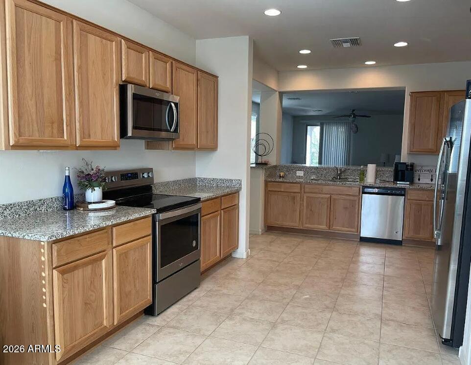 8758 W SOLANO Drive