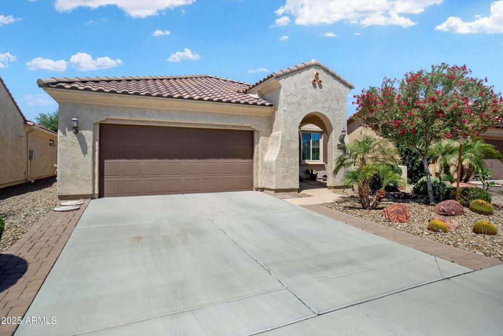 Photo of 26456 W Cat Balue Drive, Buckeye, AZ 85396 (MLS # 6917444)
