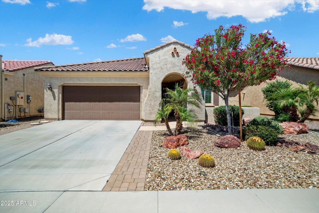 Photo of 26456 W Cat Balue Drive, Buckeye, AZ 85396 (MLS # 6917444)