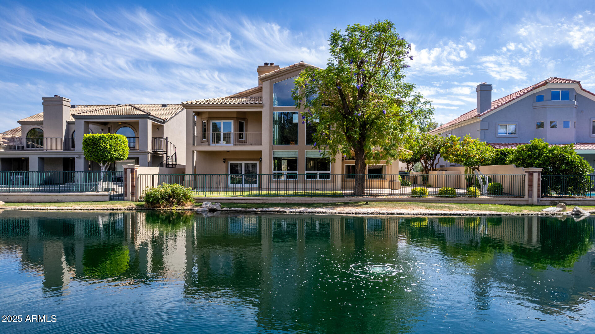 5812 W DEL LAGO Circle