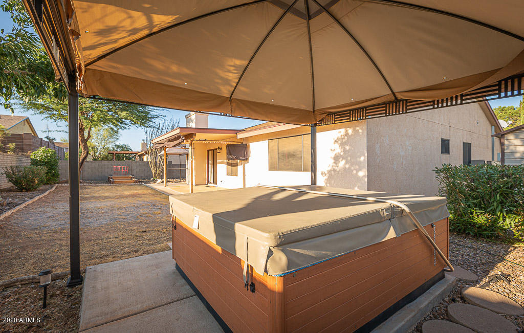 SUMMIT MEADOWS - Residential