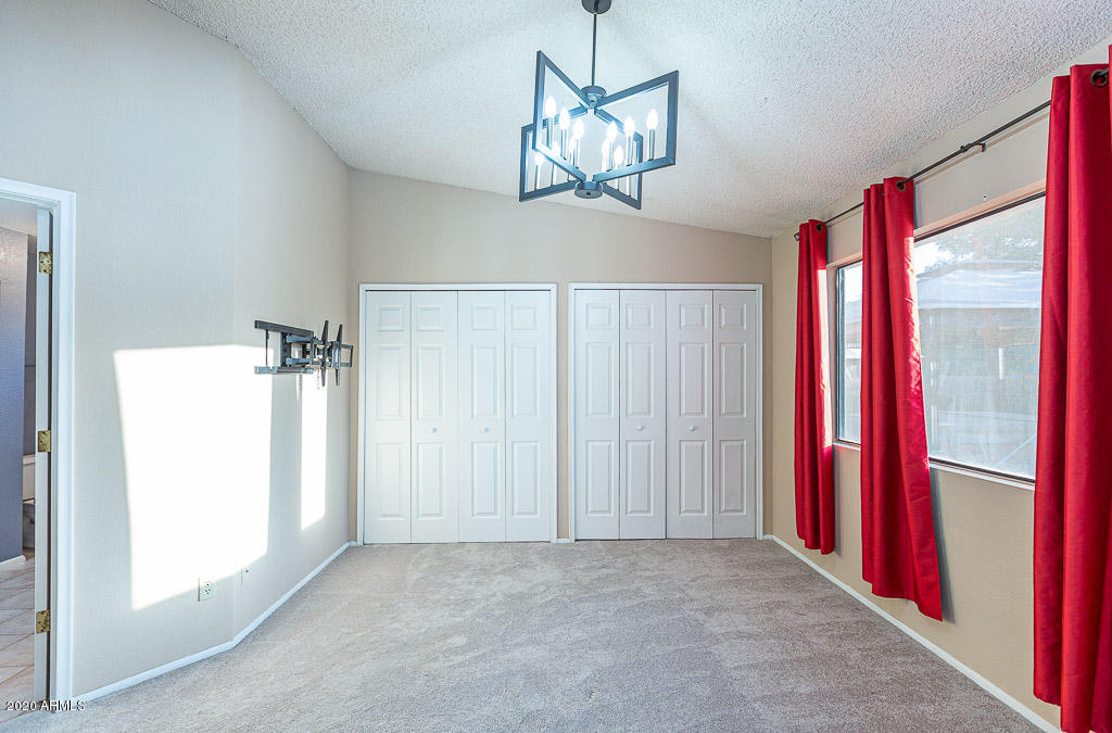 SUMMIT MEADOWS - Residential