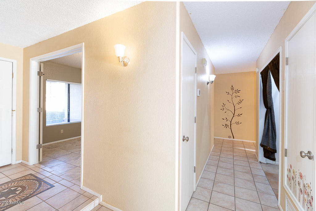 SUMMIT MEADOWS - Residential