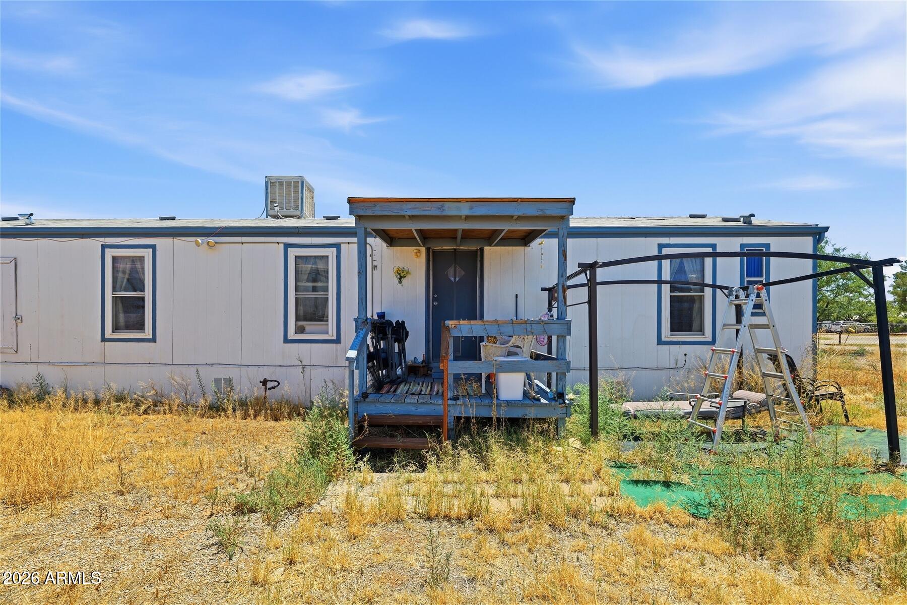 2479 N Calle Segundo --