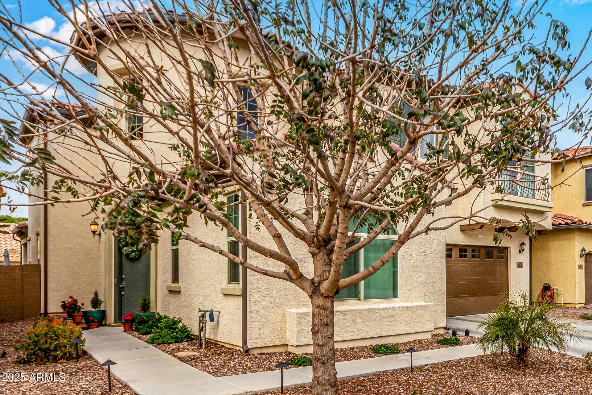 1548 W WINDHAVEN Avenue