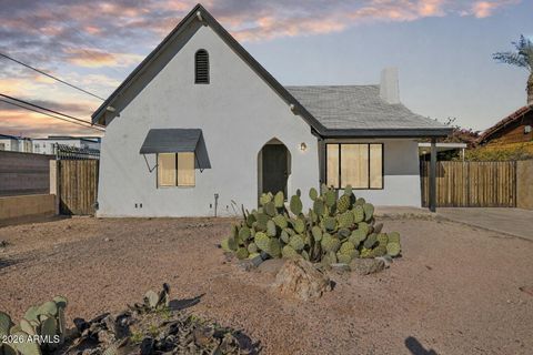 Photo of 1614 E Roma Avenue, Phoenix, AZ 85016 (MLS # 6951929)