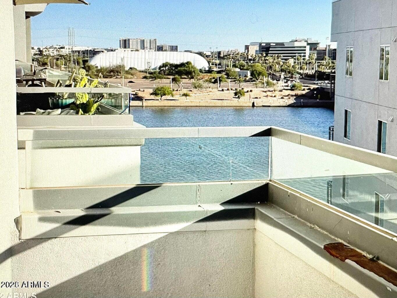 945 E PLAYA DEL NORTE Drive 5020