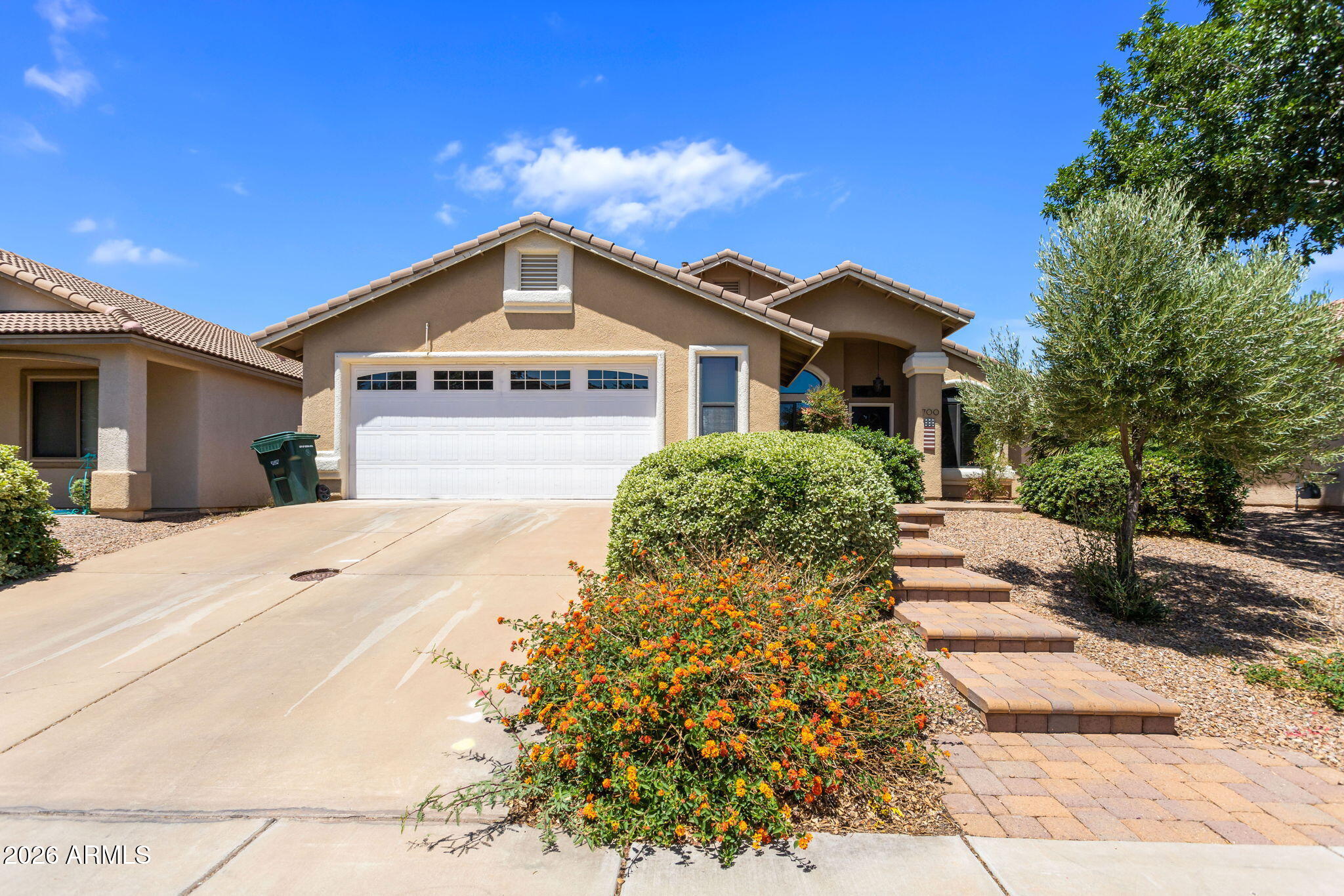 CAMPSTONE - Residential