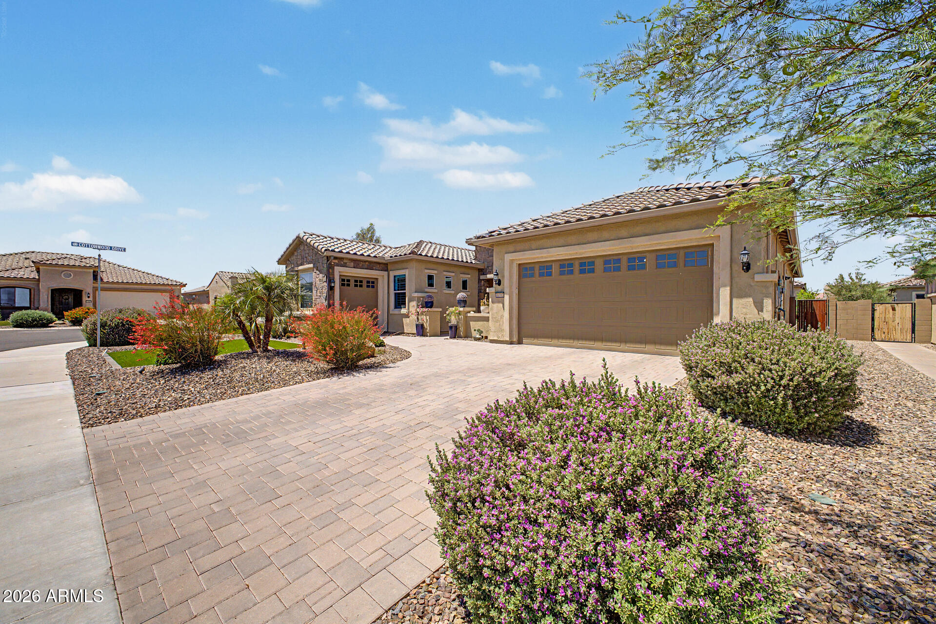 8192 W AUTUMN VISTA Way