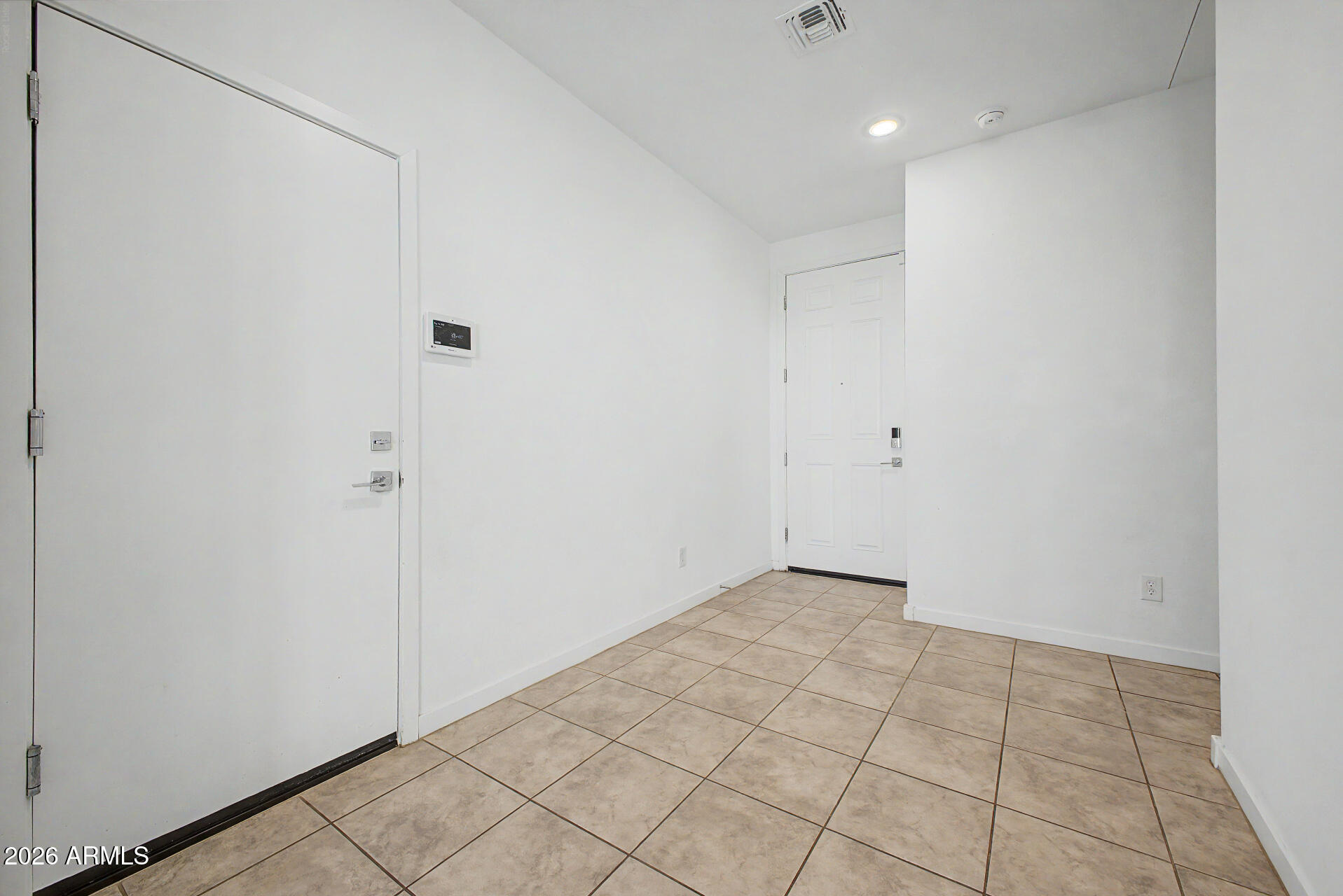 8821 W AGORA Lane