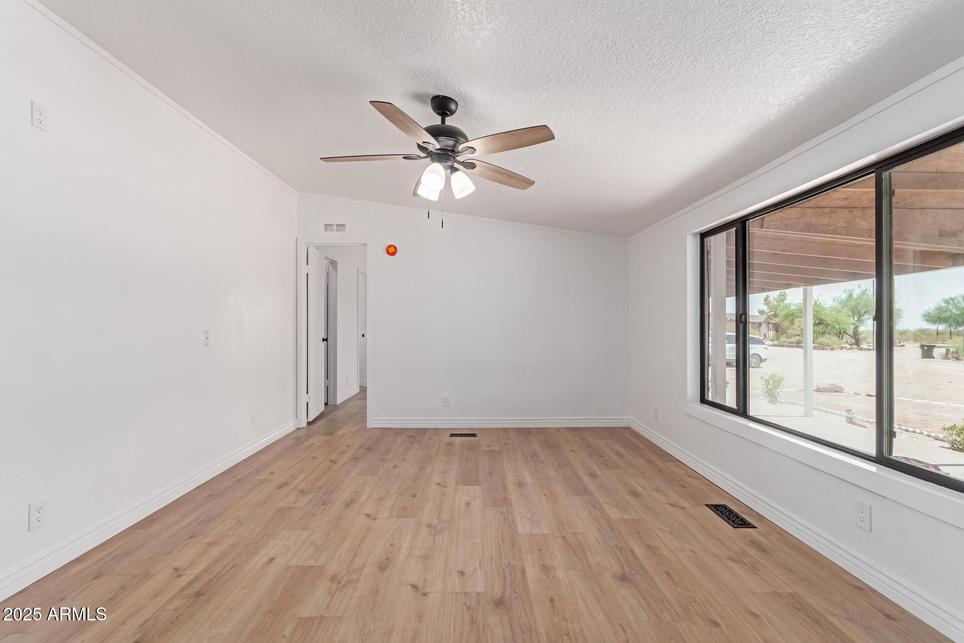 16514 W WINDSTONE Trail