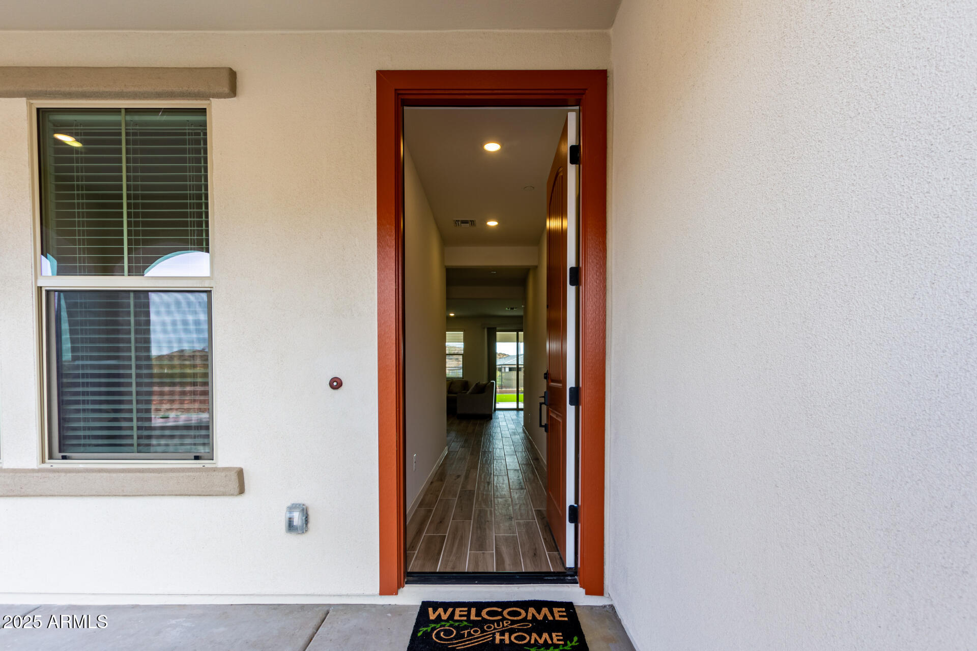 21283 W EDGEMONT Avenue