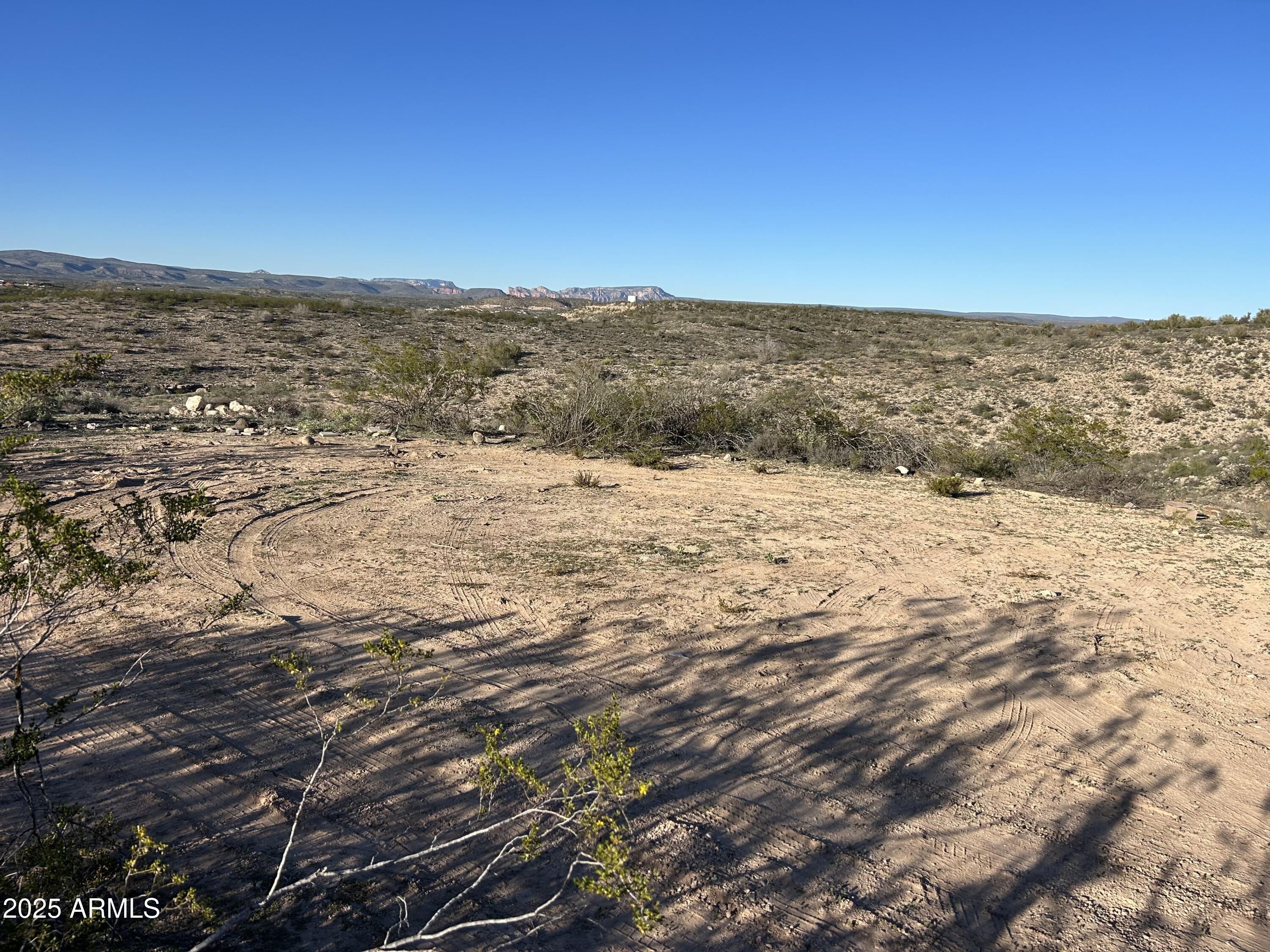 0000 E Dragonshead 6.5AC Road -