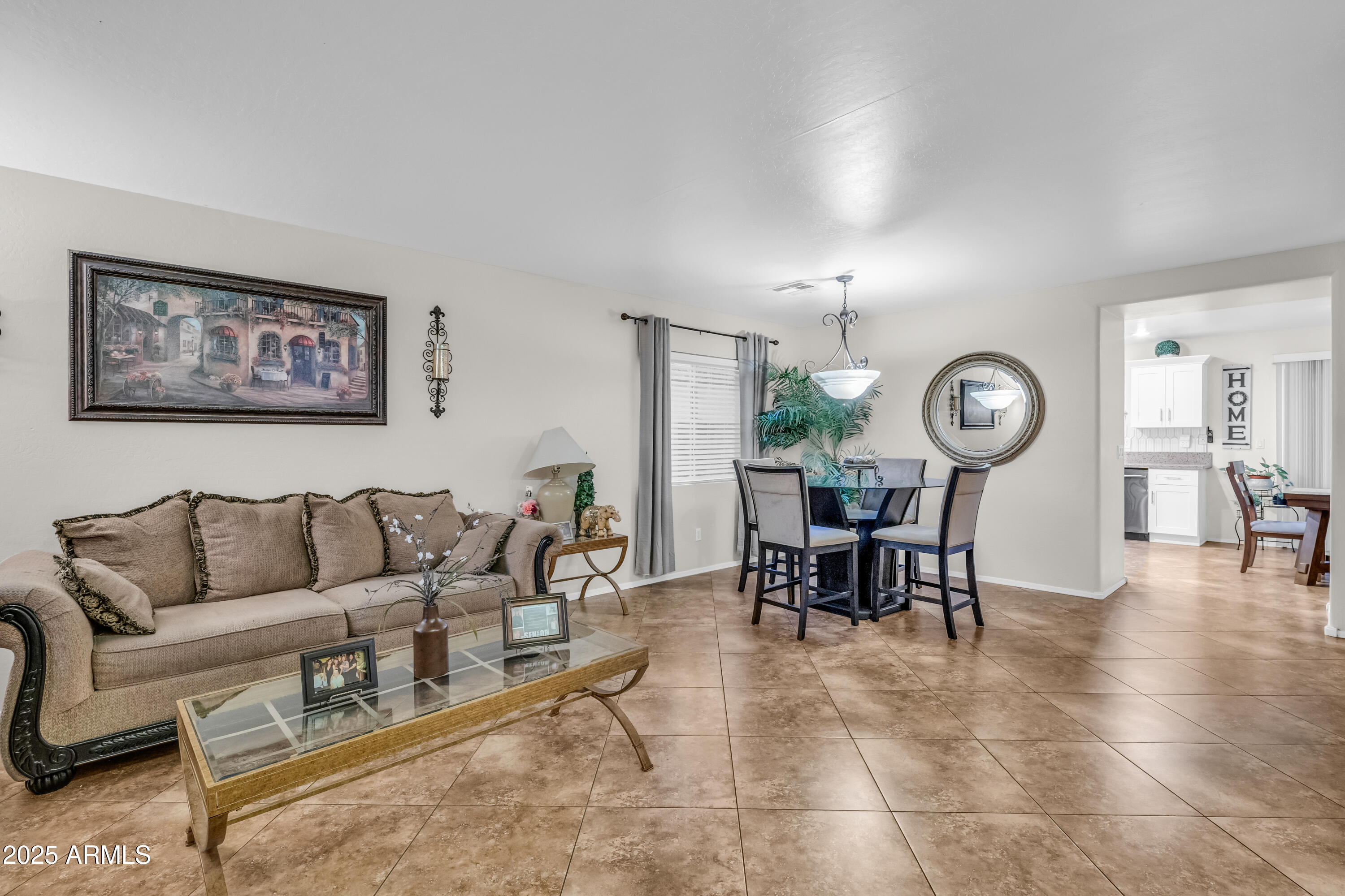 22602 W YAVAPAI Street