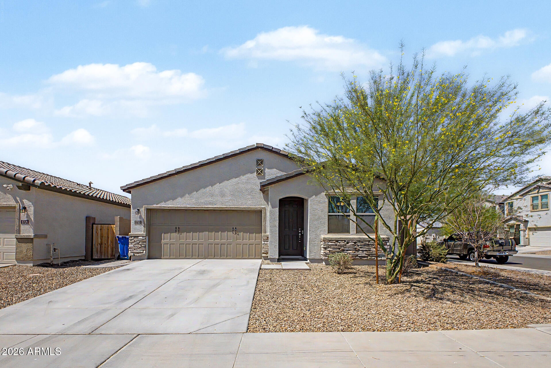 5722 W GETTY Drive