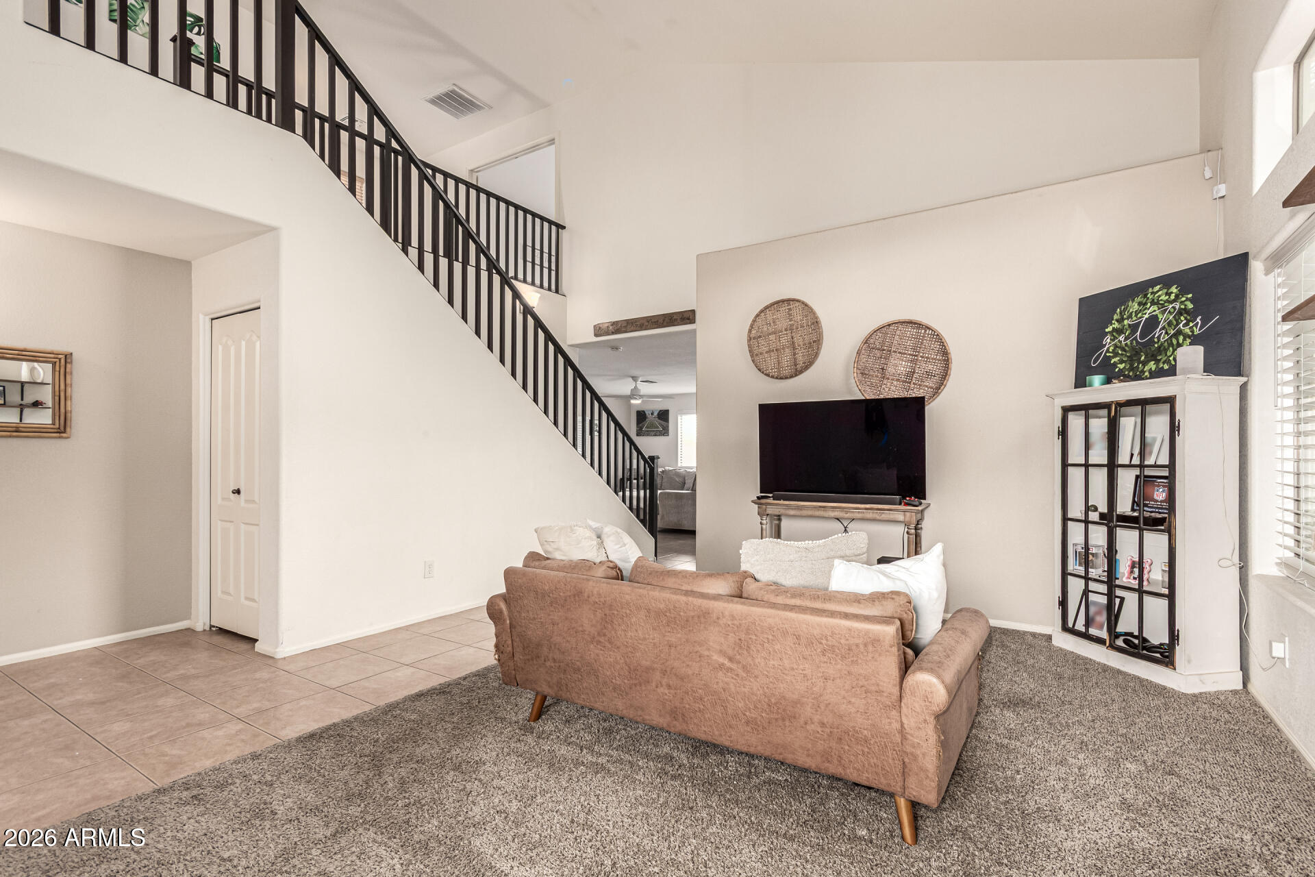 266 W HEREFORD Drive