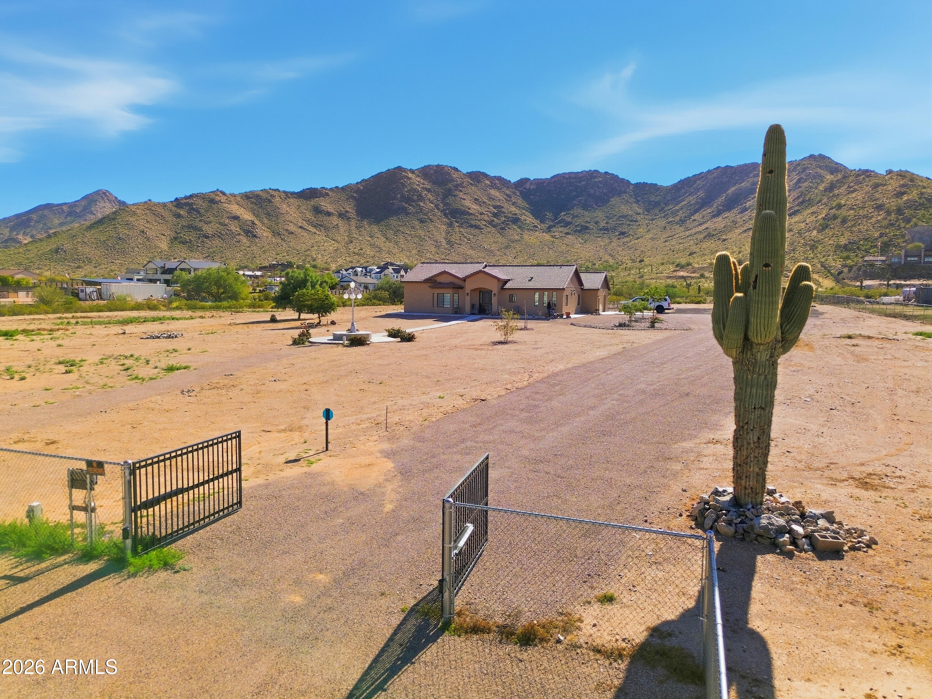 7631 W DOVE ROOST Road