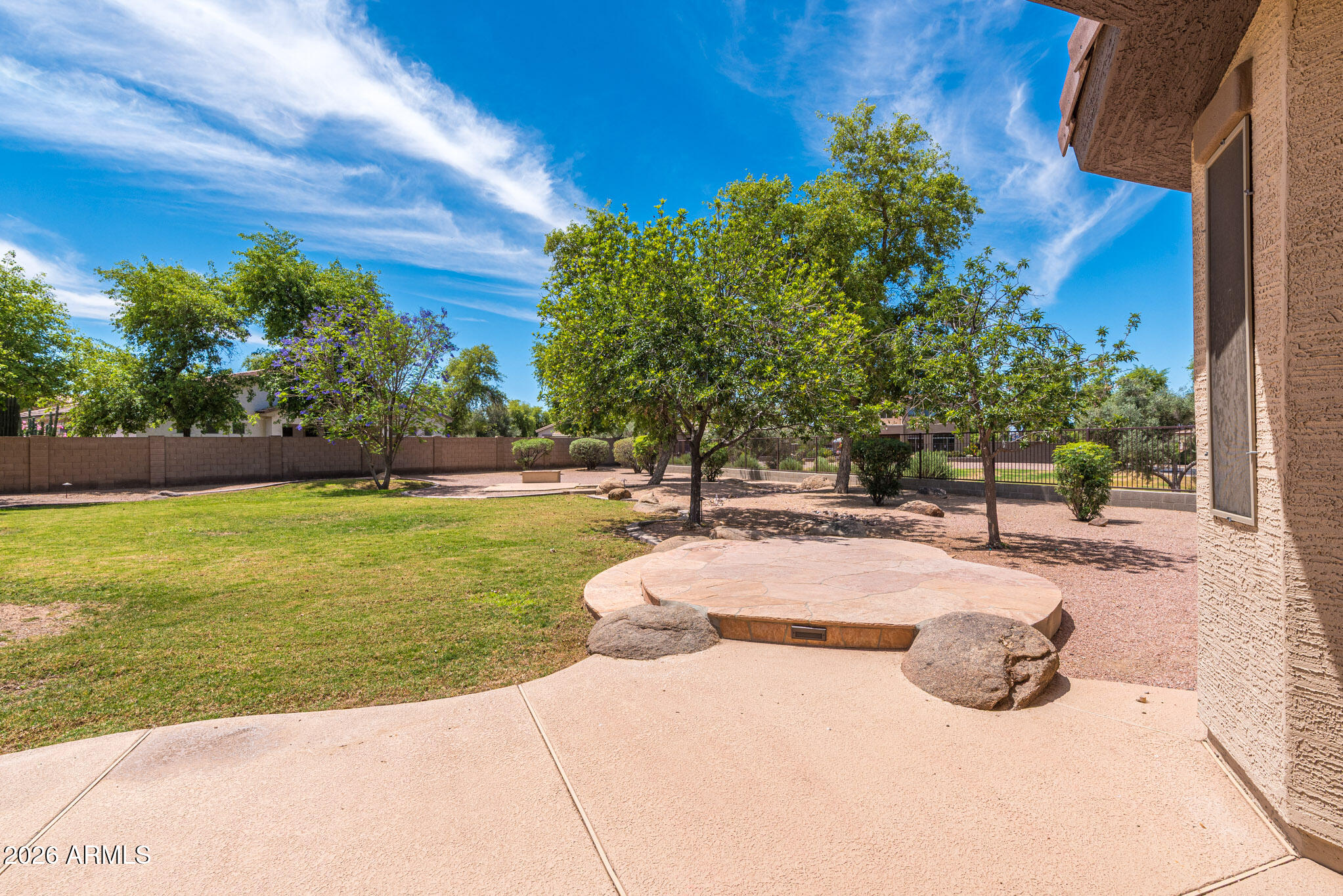 4133 E REINS Road