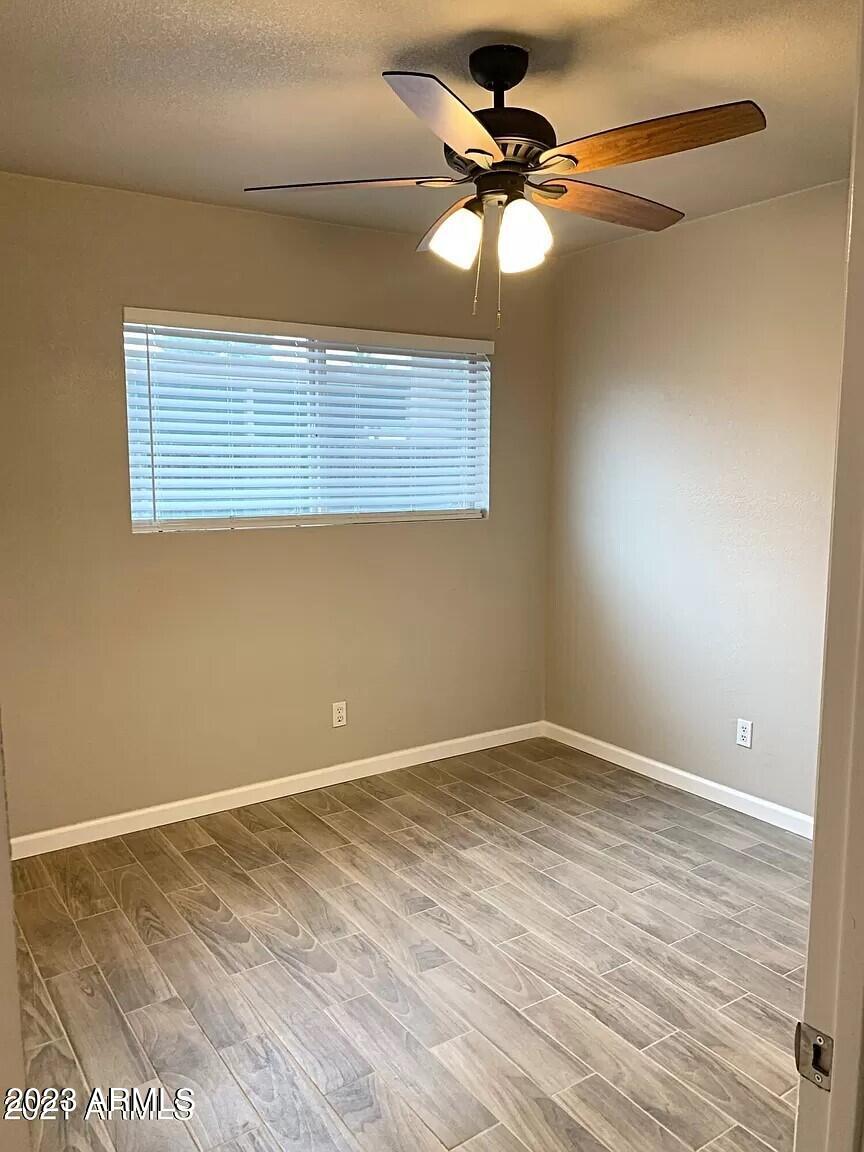 THE MEADOWS - Residential Lease