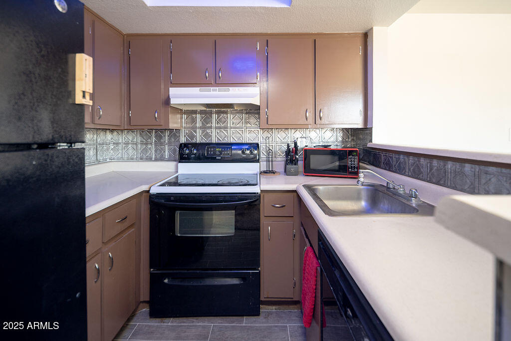 3601 W Tierra Buena Lane 248