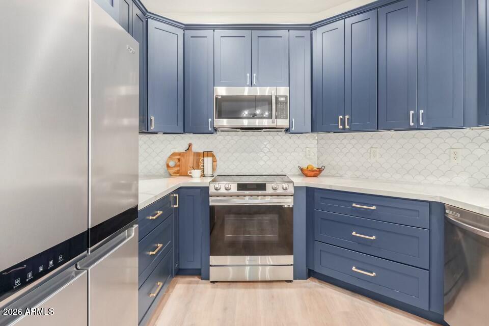 8800 N 107TH Avenue N 66