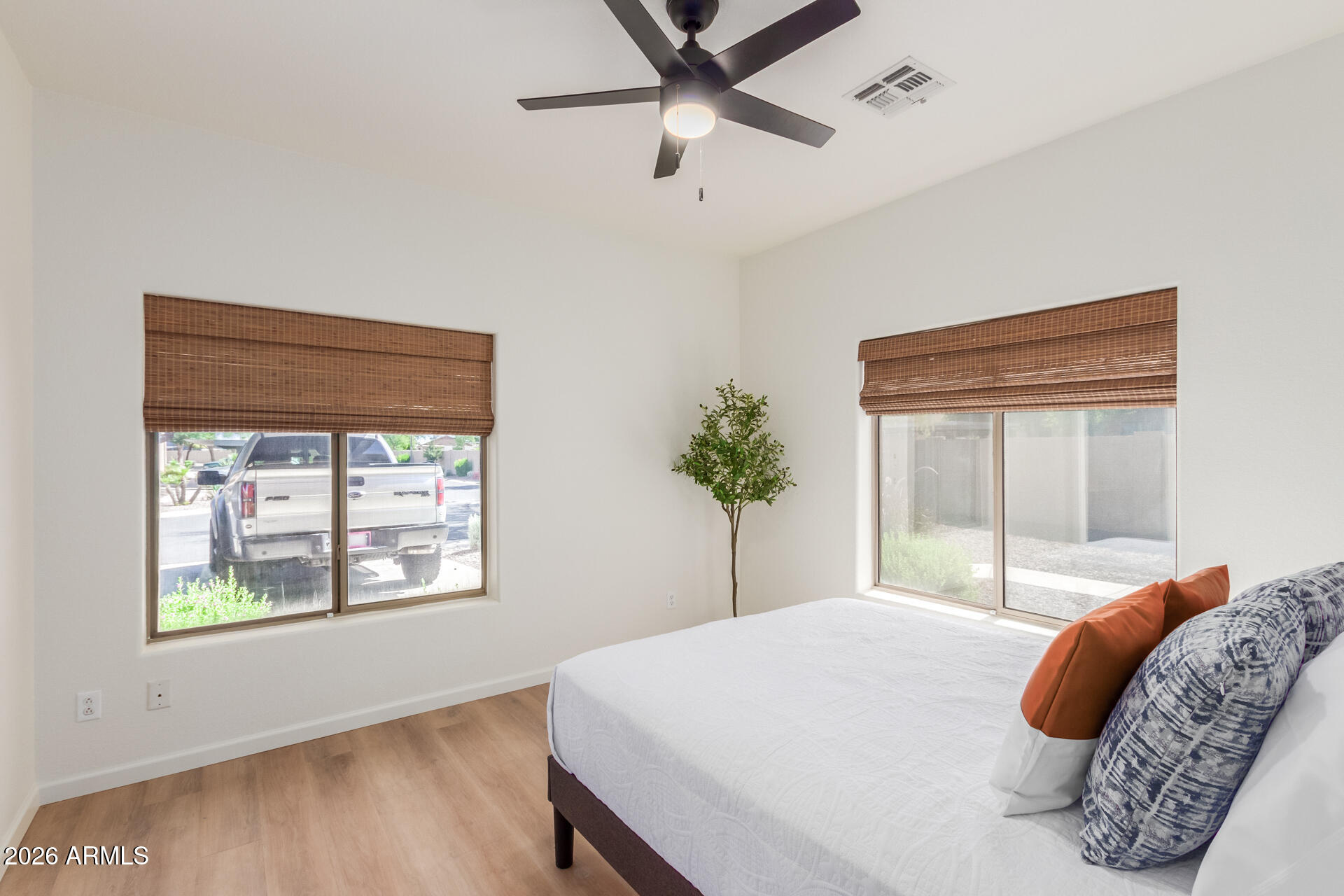 HORIZON VILLAS CONDOMINIUMS AMD - Residential