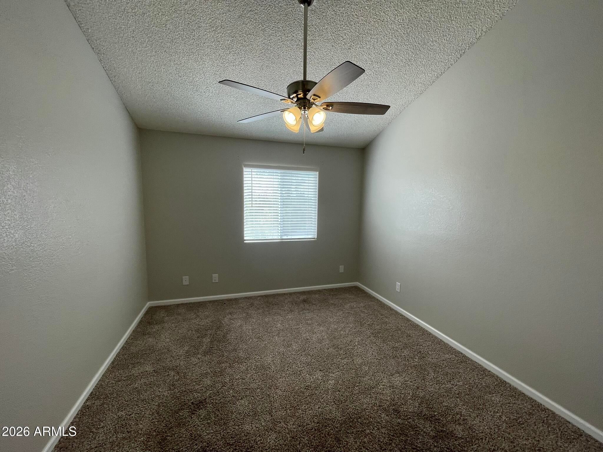 3424 N APACHE Circle