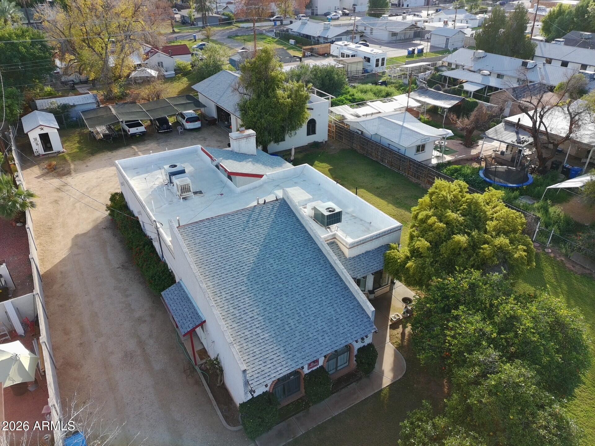 2119 W BELMONT Avenue