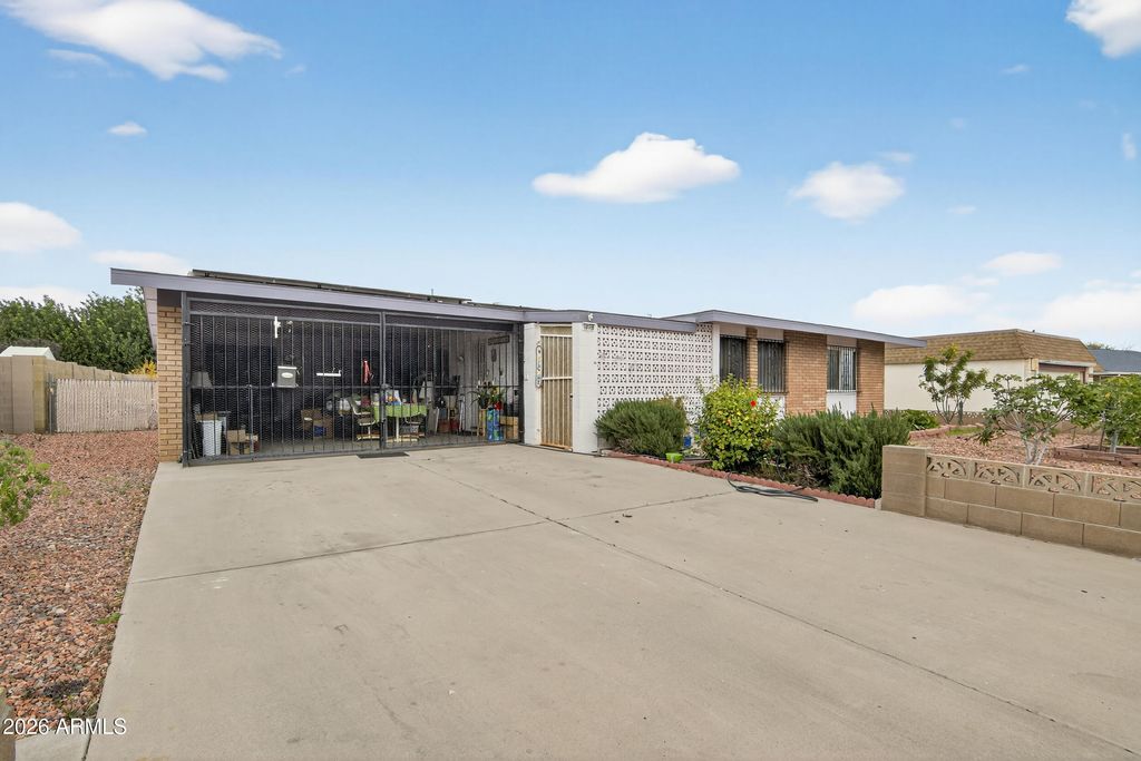 Photo of 10548 W Caron Drive, Sun City, AZ 85351 (MLS # 6976576)