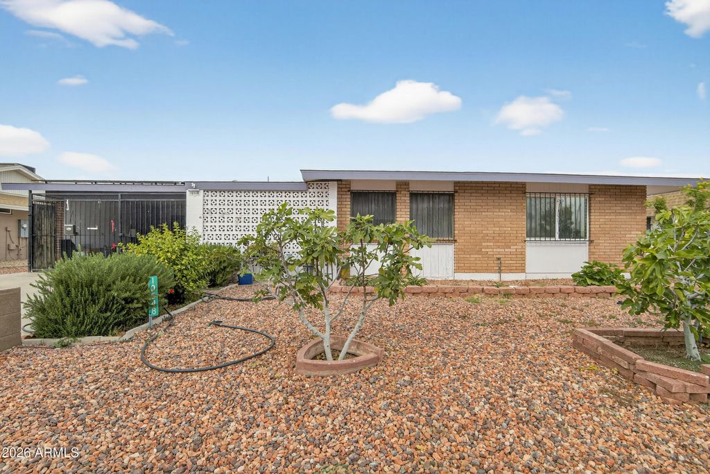 Photo of 10548 W Caron Drive, Sun City, AZ 85351 (MLS # 6976576)