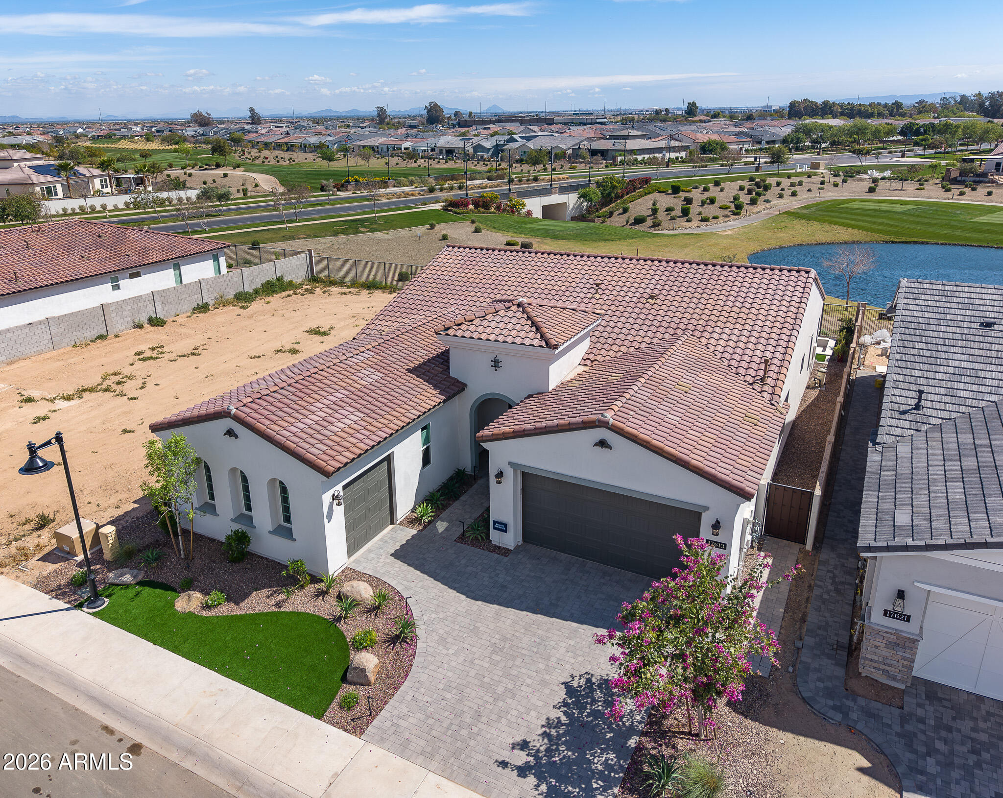 17613 W GUTHRIE Street