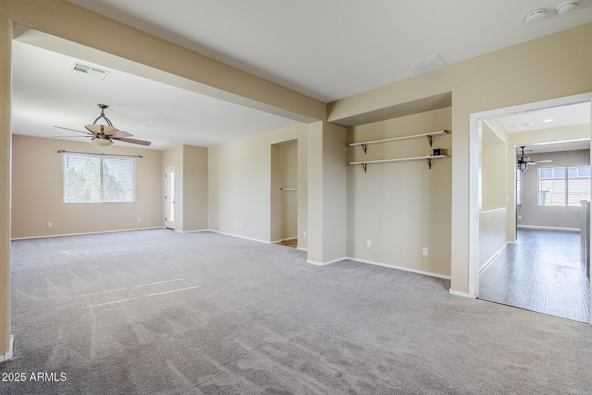 Chandler, Arizona 85249, United States, 5 Bedrooms Bedrooms, ,4 BathroomsBathrooms,Residential,Active,151954