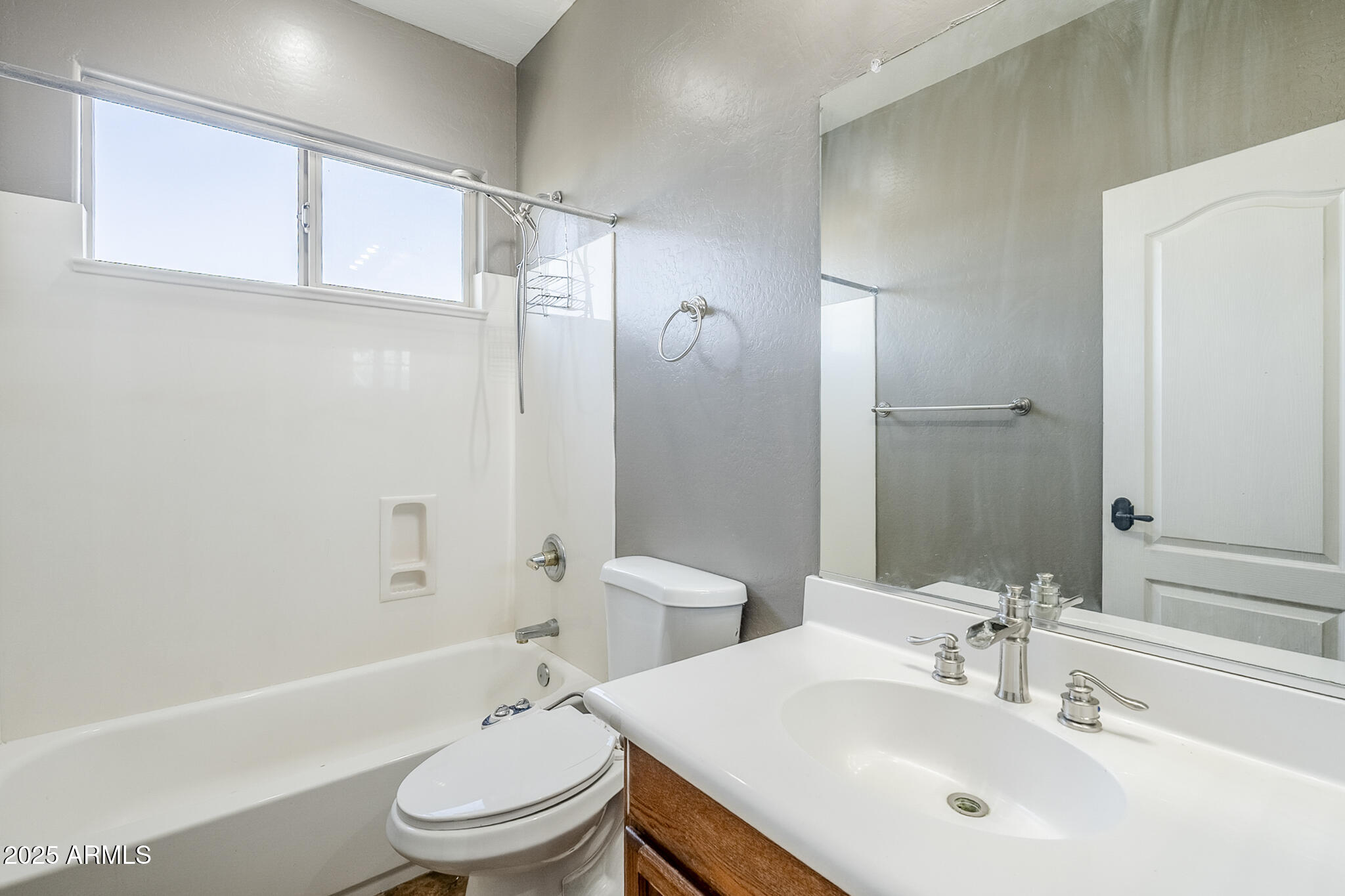 Chandler, Arizona 85249, United States, 5 Bedrooms Bedrooms, ,4 BathroomsBathrooms,Residential,Active,151954