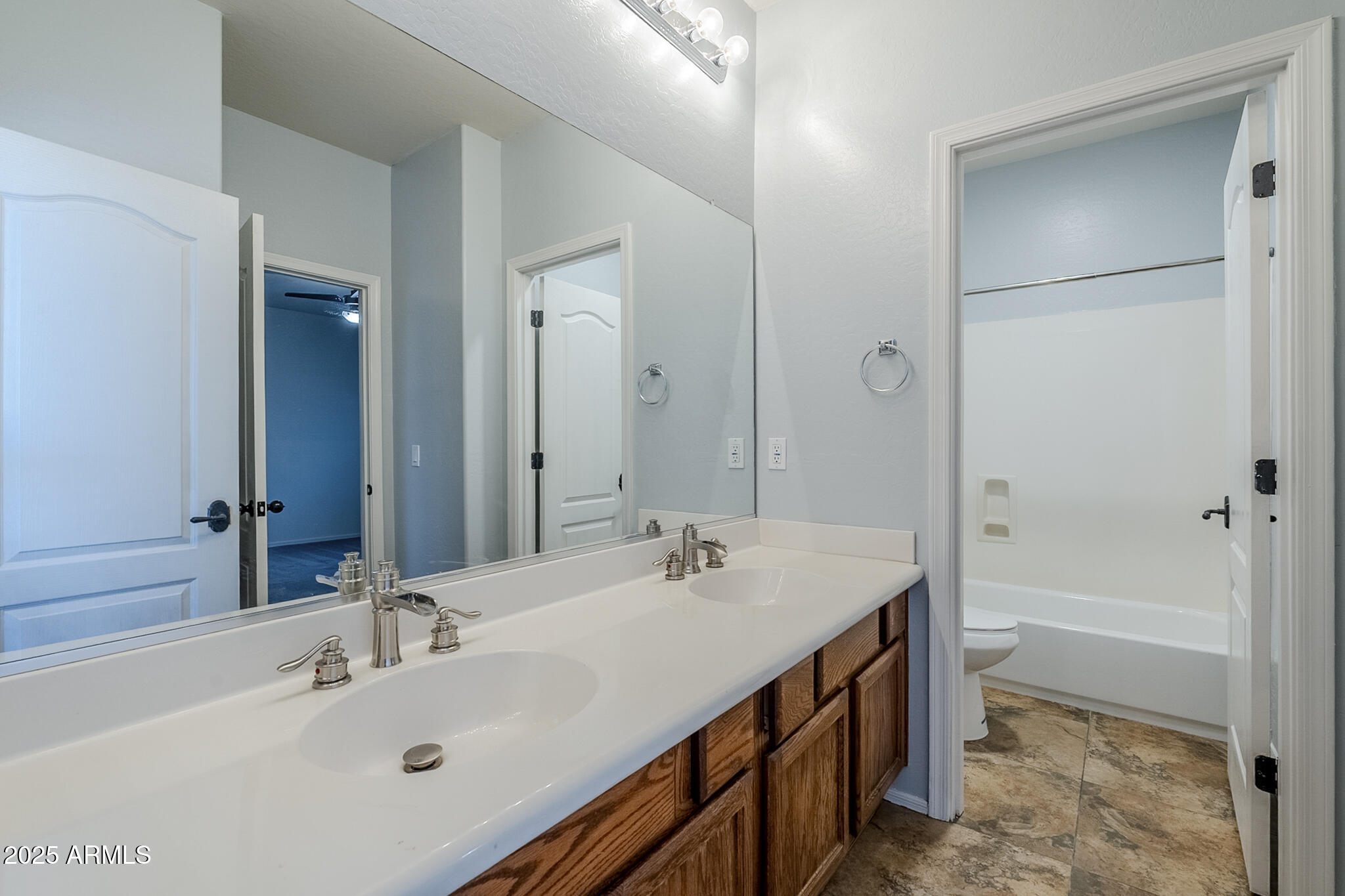 Chandler, Arizona 85249, United States, 5 Bedrooms Bedrooms, ,4 BathroomsBathrooms,Residential,Active,151954