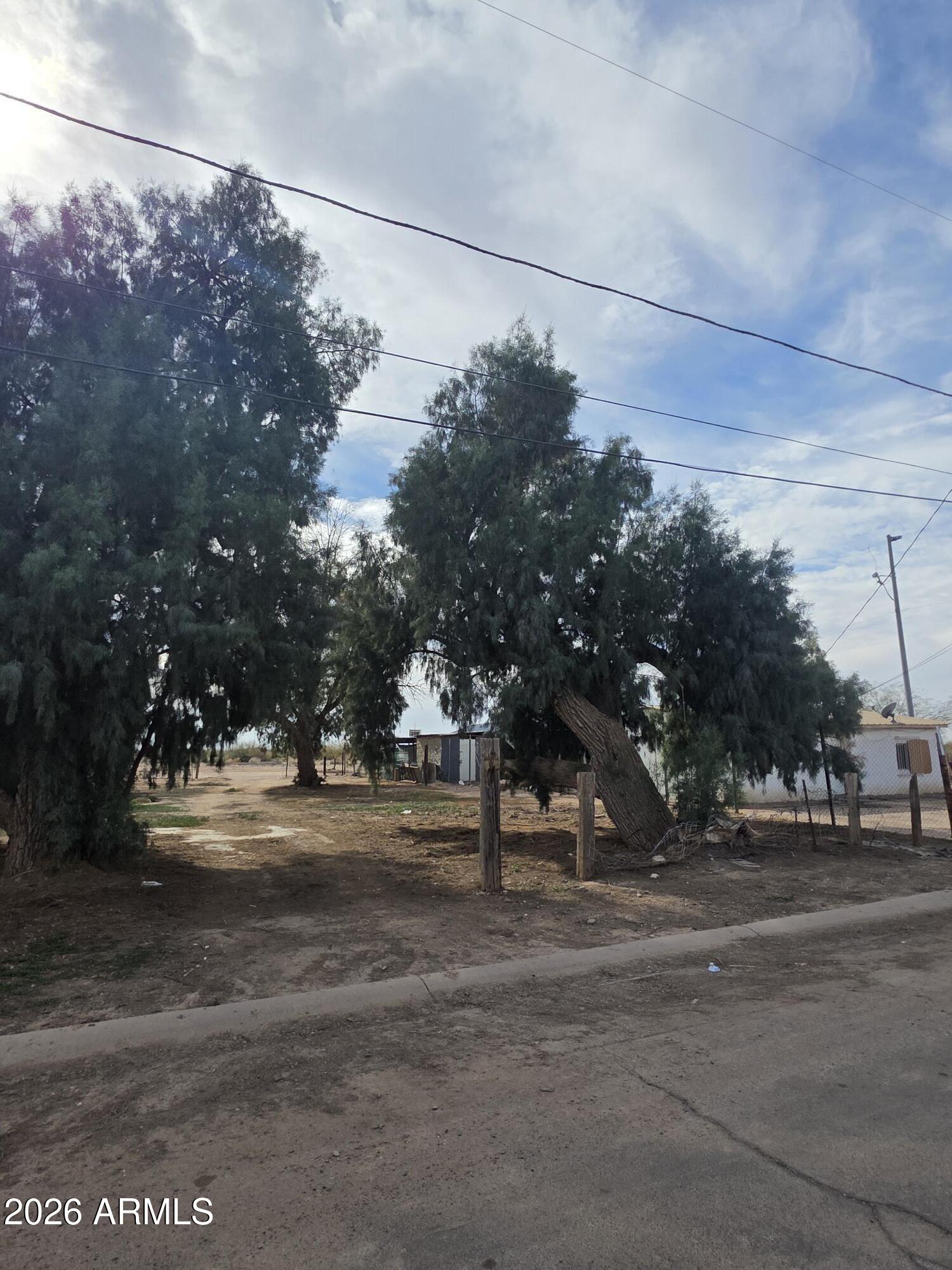 421 W HINTON Street 2