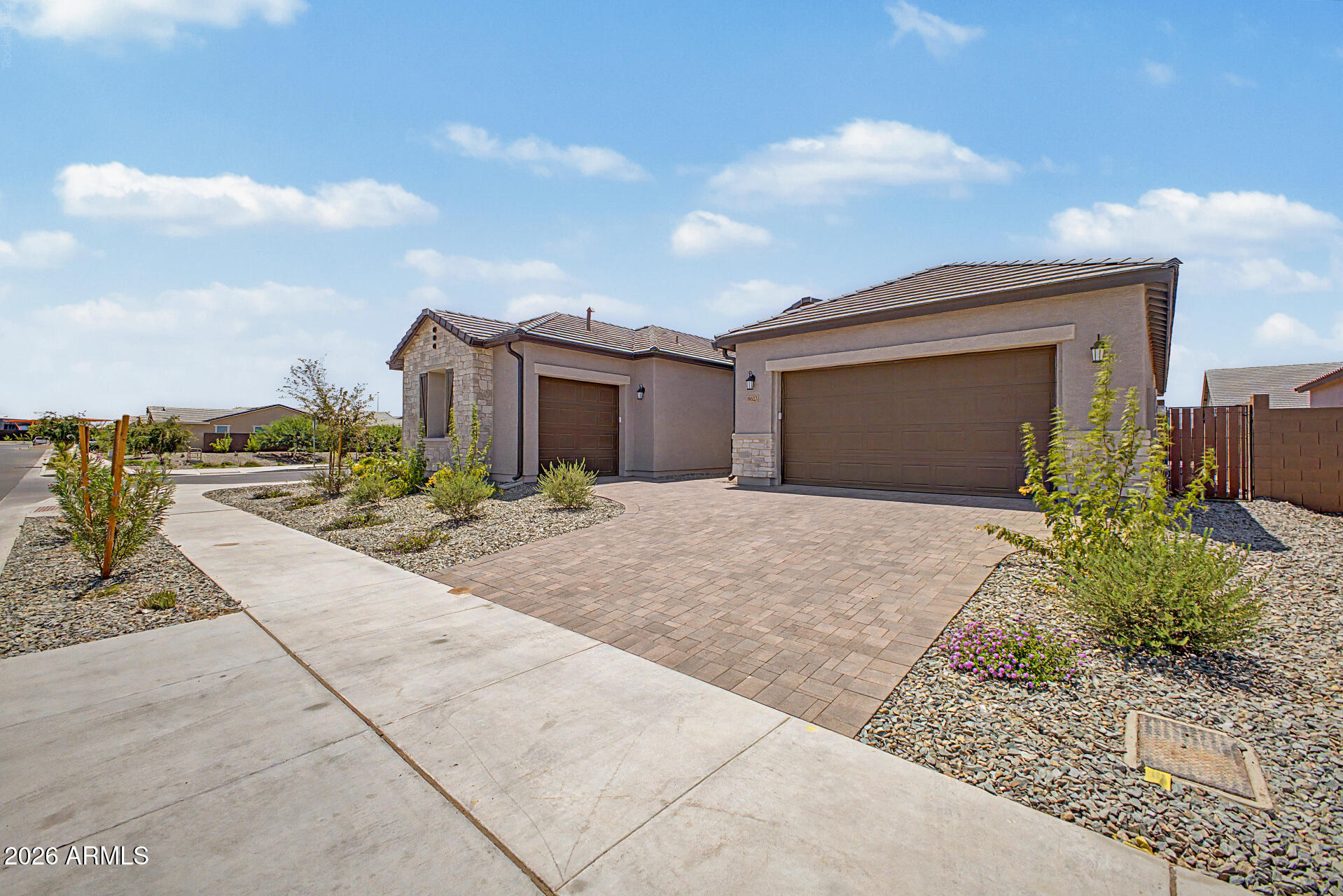 9623 W FLOWER Street