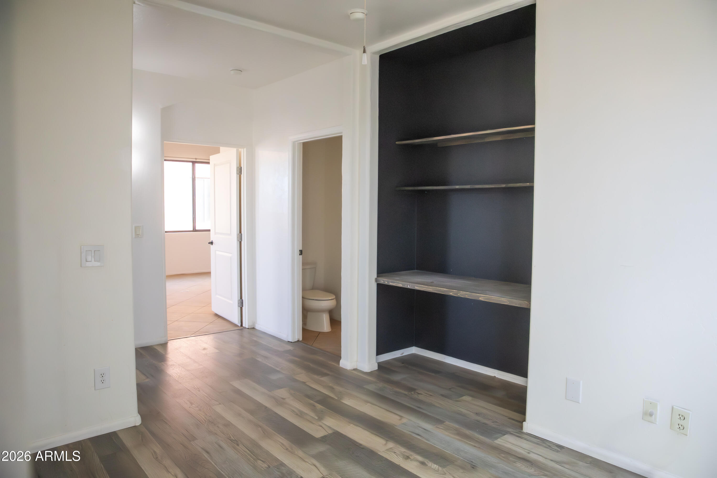 REFLECTIONS VALIENTE - Residential