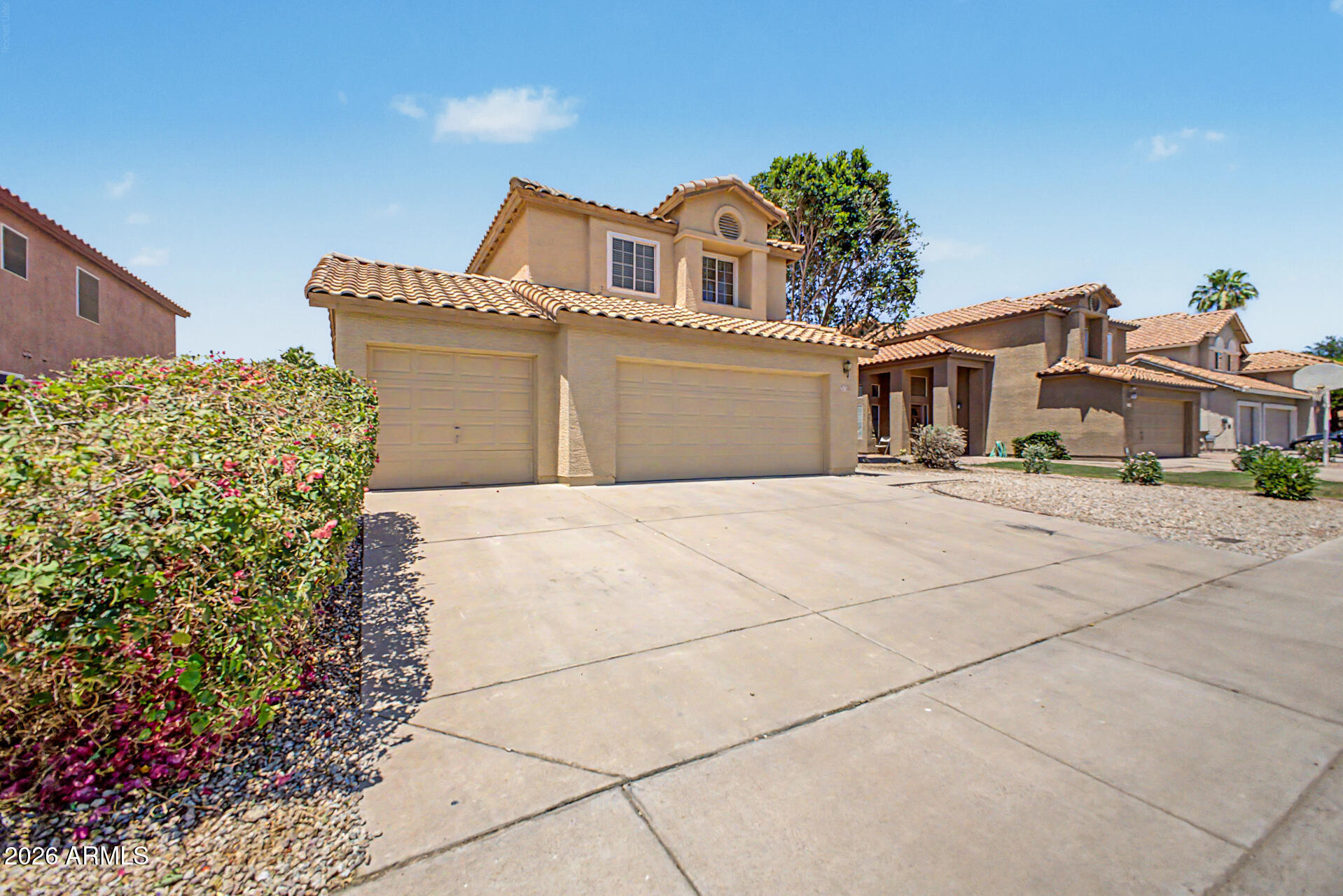 Properties 1 3130 E REDWOOD Lane