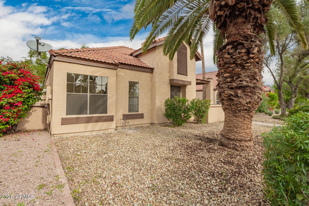 Photo of 1830 E Secretariat Drive, Tempe, AZ 85284 (MLS # 6950639)