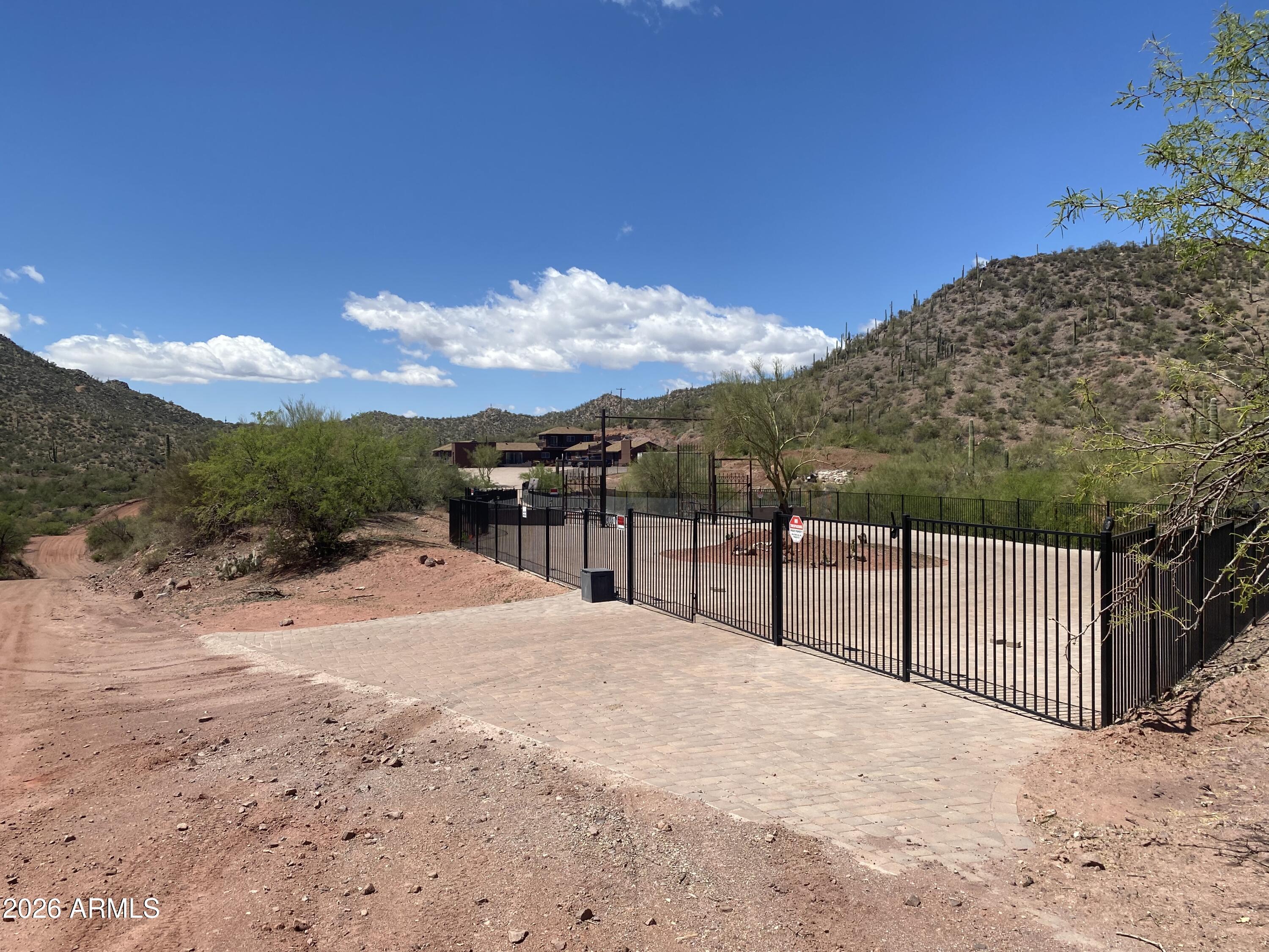 PLEASANT COUNTRY RANCHES - Land