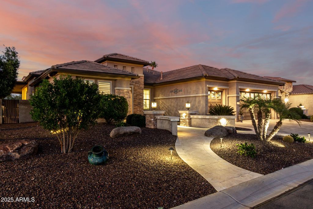 Photo of 16778 W Cypress Street, Goodyear, AZ 85395 (MLS # 6953145)