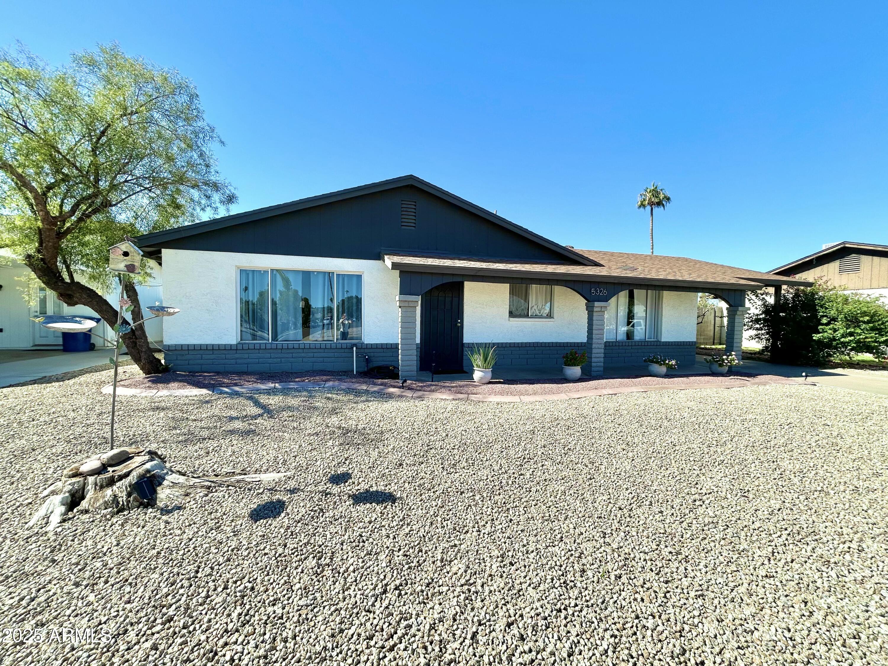 5326 S BRADLEY Drive