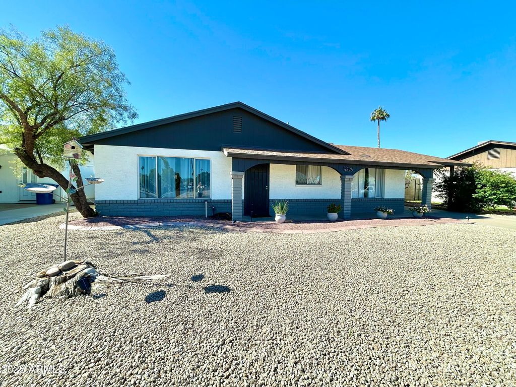 Photo of 5326 S Bradley Drive, Tempe, AZ 85283 (MLS # 6910019)