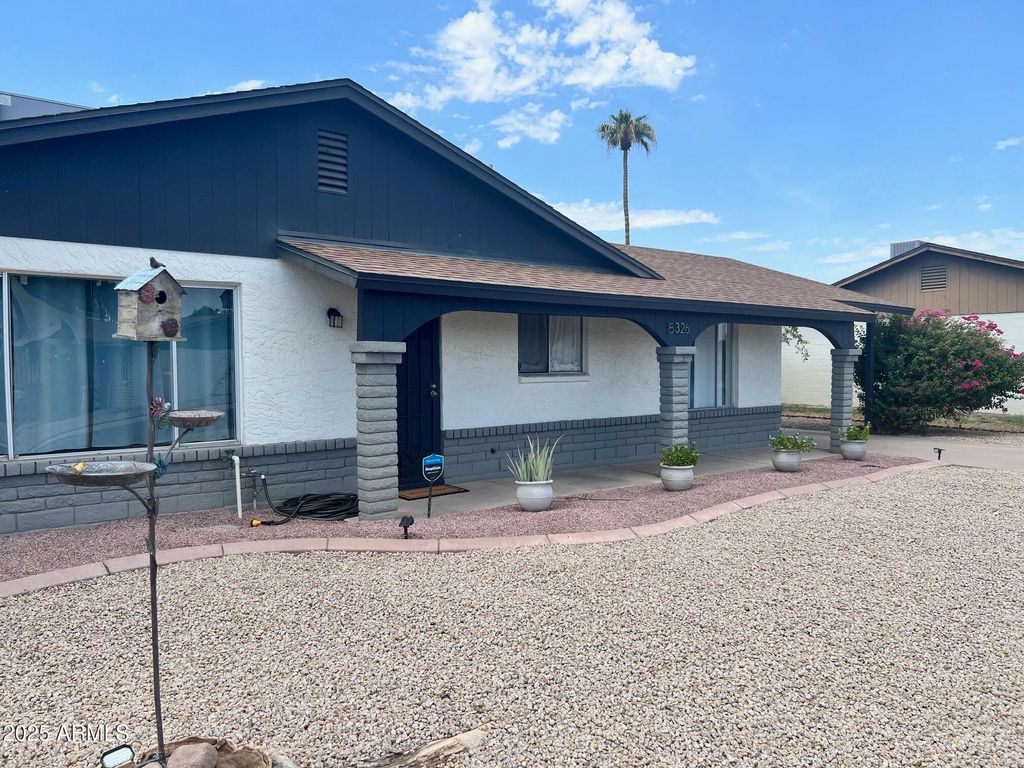 Photo of 5326 S Bradley Drive, Tempe, AZ 85283 (MLS # 6910019)
