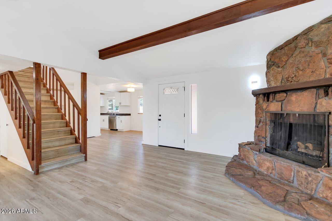 135 KACHINA Drive