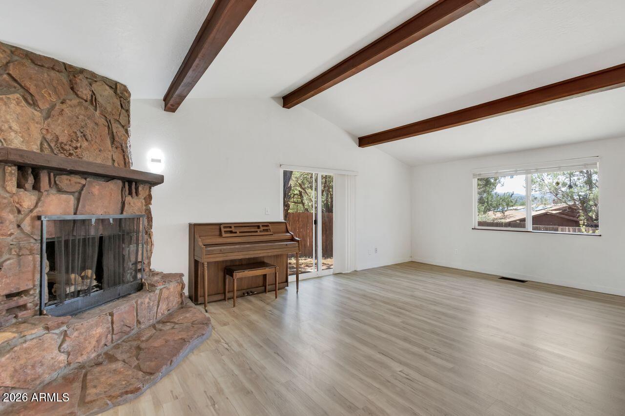 135 KACHINA Drive